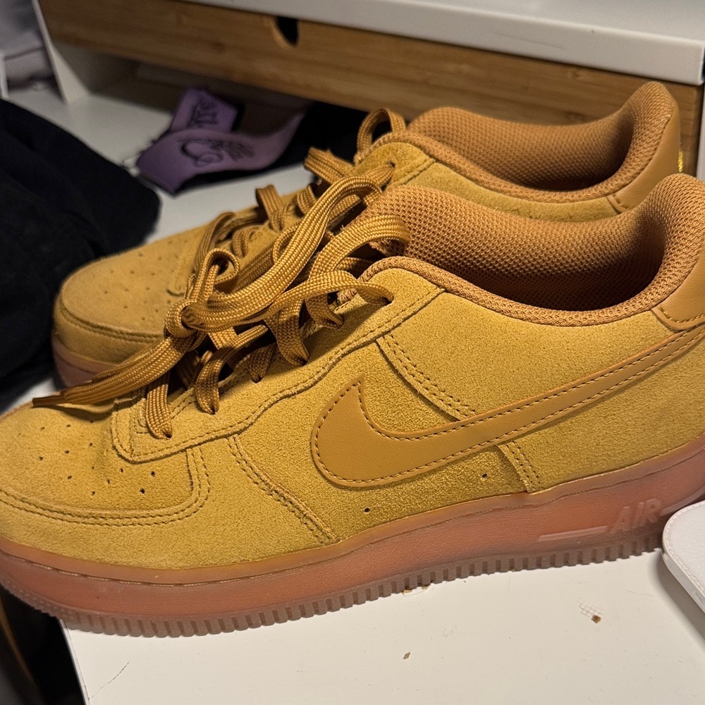 Nike Kids Mustard Sneakers